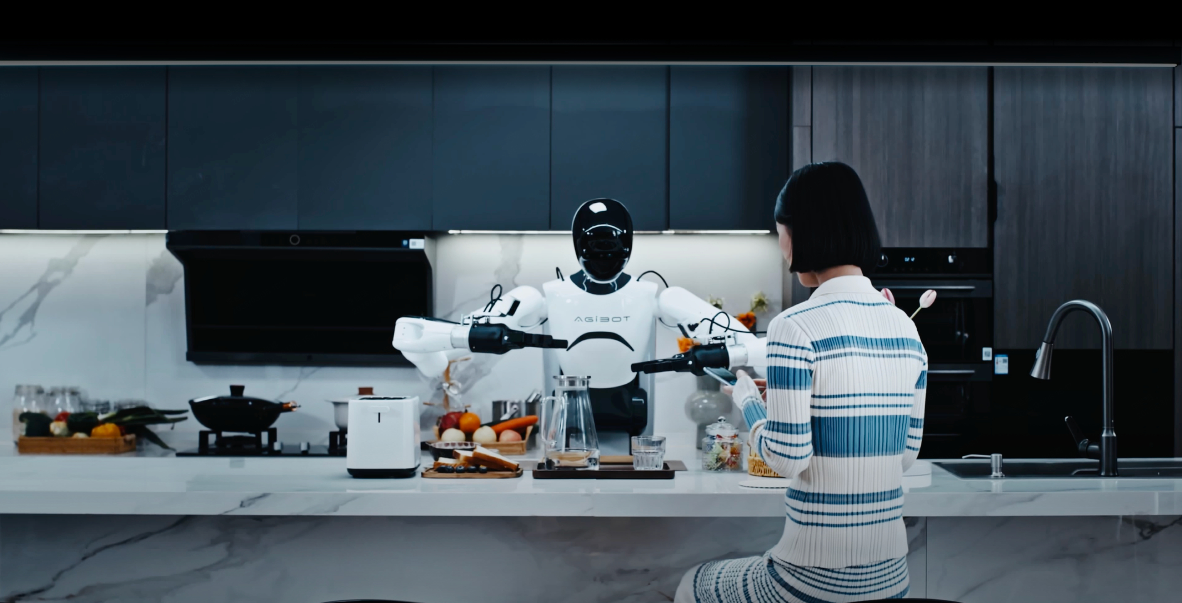 jinnianhui今年会发布！ Genie Studio：行业首款具身智能一站式开发平台